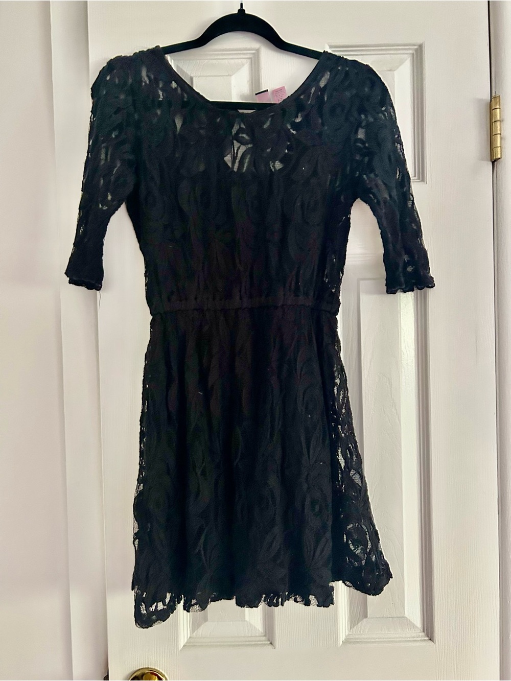 Super Pretty Lace Little Black Dress Medium